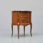 1153 6266 CHEST OF DRAWERS